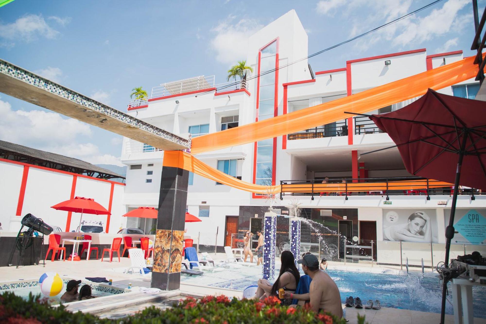 Bora Bora Adults Only Hotell Melgar Exteriör bild